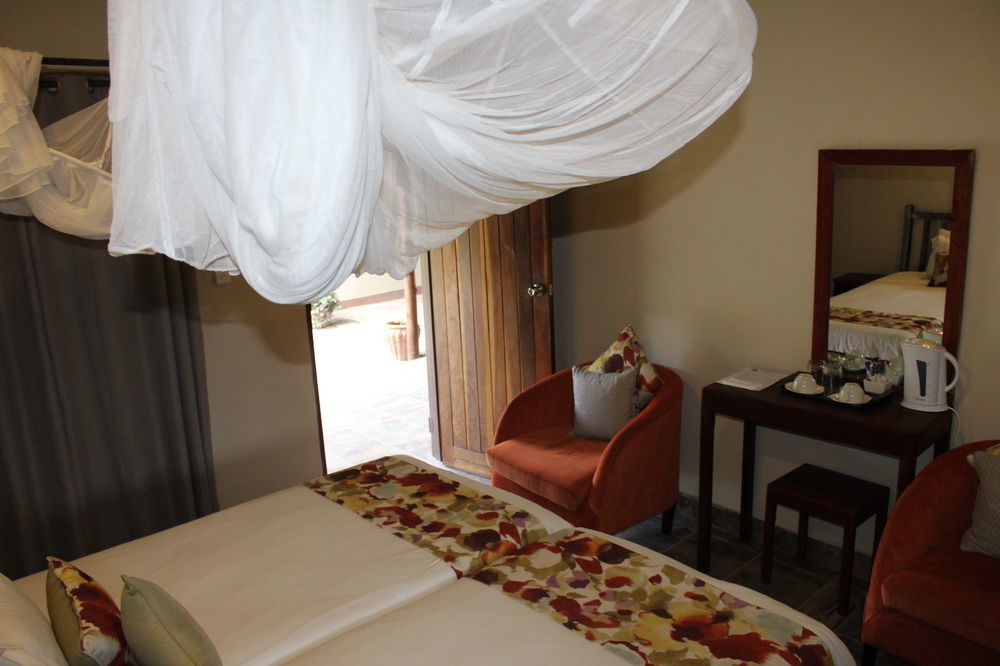 Thebe River Safaris Kasane Eksteriør billede