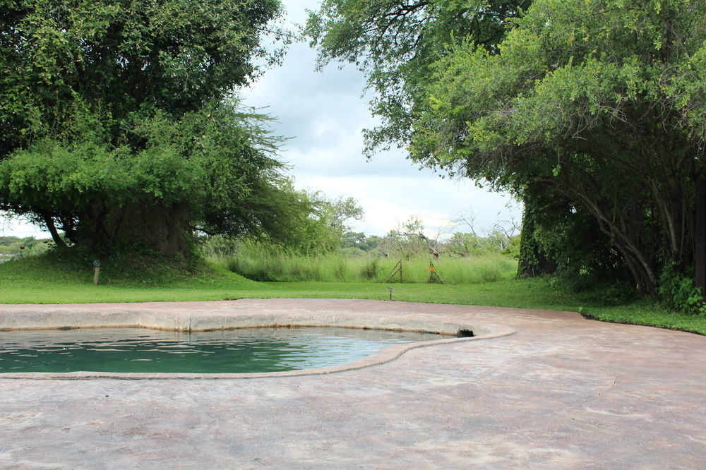 Thebe River Safaris Kasane Eksteriør billede