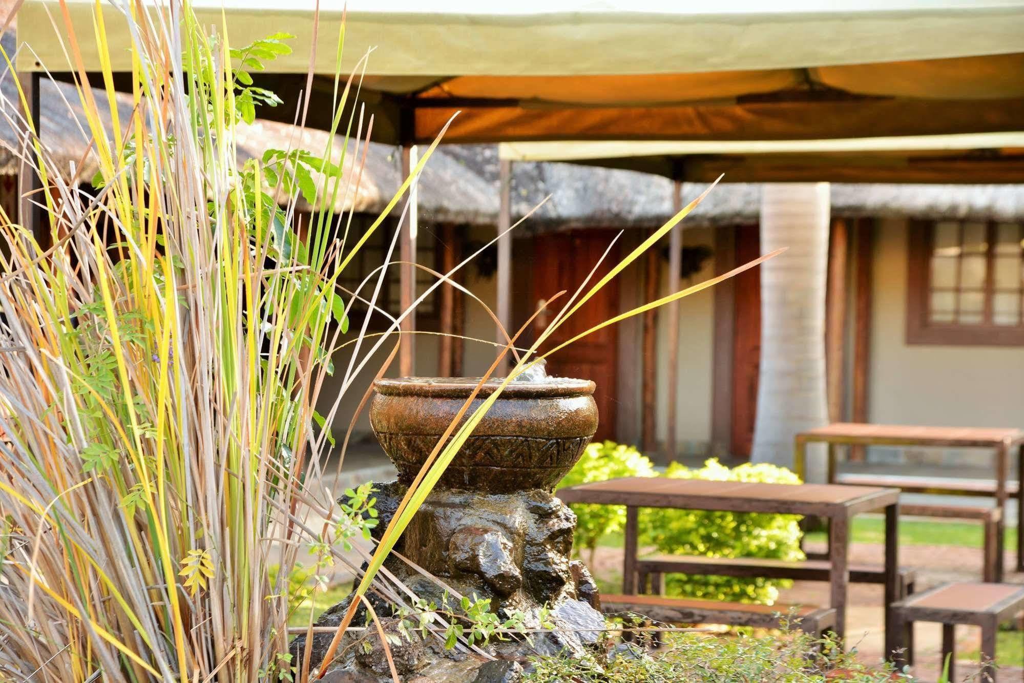 Thebe River Safaris Kasane Eksteriør billede
